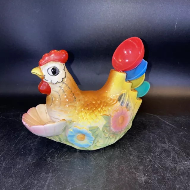 https://www.picclickimg.com/O6EAAOSwviVlezZi/Vintage-Ceramic-Chicken-Measuring-Spoon-Set-and-Ring.webp