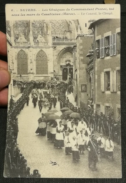 CPA 58 NEVERS - Obsèques du Commandant PROVOT tué à CASABLANCA le convoi