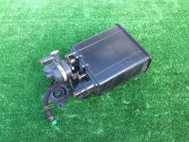 NEW GENUNE TOYOTA 01-04 SEQUOA 4.7L VAPOR | Grelly USA