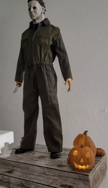 MYC Sculptures Halloween MICHAEL MYERS 1/4 scale statue #15 of 40 Signed!