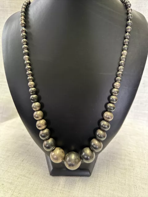 VINTAGE NAVAJO GRADUATED STERLING SILVER PEARL BENCH BEAD NECKLACE 74g NOT SCRAP