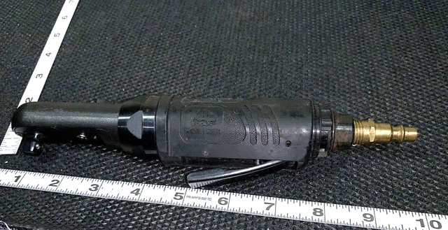 MAC Tools AR255 Compact Air Ratchet 3/8"  wobble Very nice USA 9.3