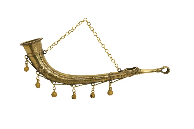 Traditionnel Musical Instrument Laiton Tutari Sig Sringa Ranasringa Blowhorn Traditionnel Musical Instrument Laiton Tutari Sig Sringa Ranasringa Blowhorn