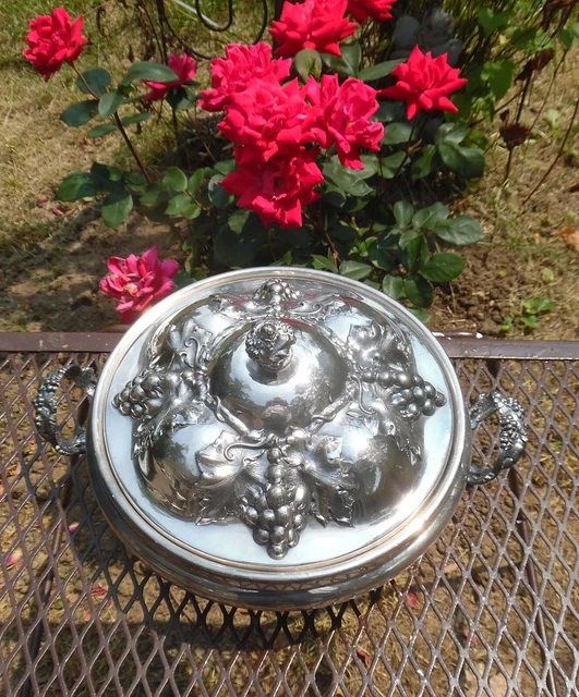 Homan Antique Chafing Dish Covered Casserole Special Metal Quadruple Plate Grape