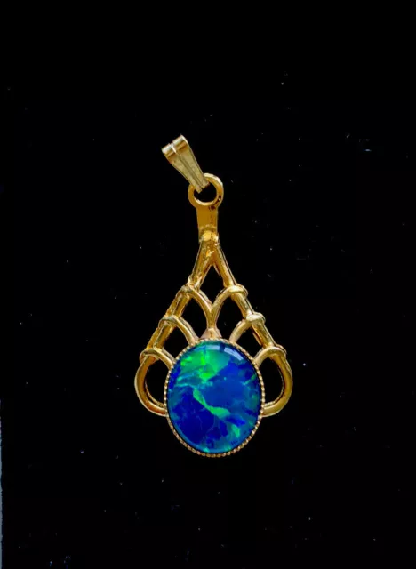 Genuine Natural Australian Coober Pedy Triplet Opal Gold Pendant