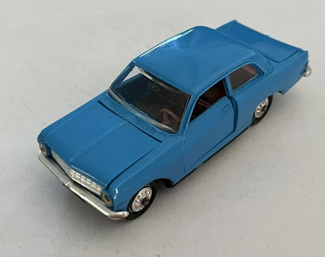 NOREV ANCIEN N1- PLASTIQUE OPEL REKORD 1700-1/43. EUR 100,00 - FR