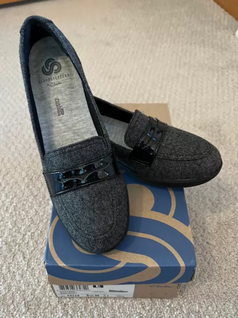 Women's Clarks Cloudsteppers Ayla Form women's shoe Size 5 1/2 M Women's Clarks Cloudsteppers Ayla Form women's shoe Size 5 1/2 M