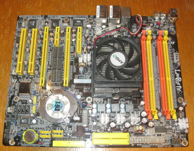 DFI LanParty nF4 Ultra-D ATX motherboard + Athlon 64 3200+