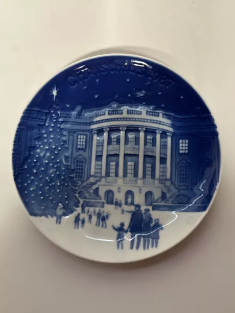Copenhagen Porcelain Bing & Grondahl Christmas In America Plate White House 1987