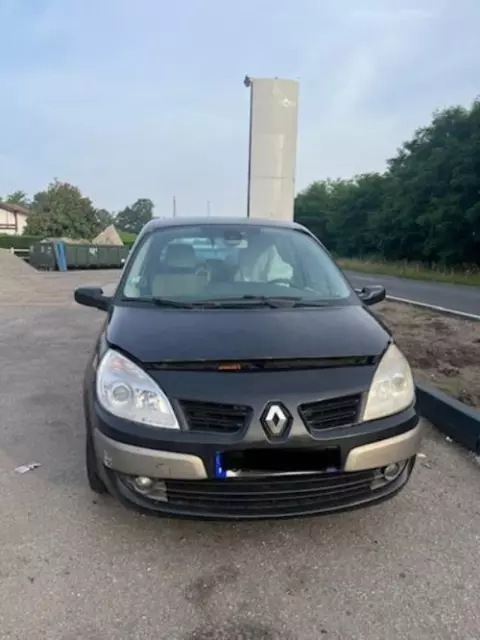 Plage arriere RENAULT GRAND SCENIC 2