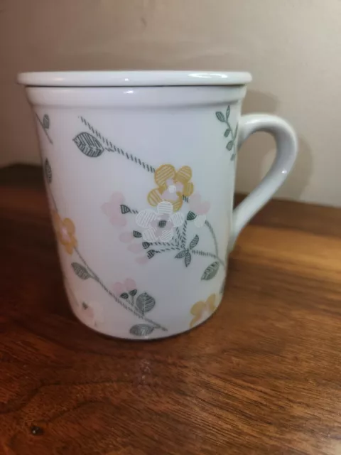 Toscany-Rare Vintage Porcelain Lidded Tea Cup, Embossed Floral Design -Japan