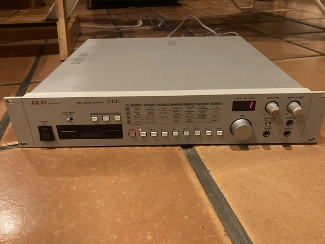 Akai S01 Professional MIDI Digital Sampler Audio Operation Confirmed F/S