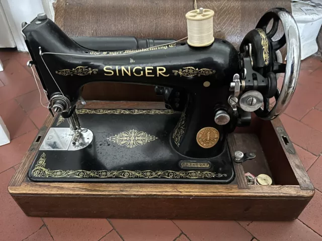 SINGER Sewing Machine Bentwood Wooden Carrying Case 99k 28 128 VS-3  Restored