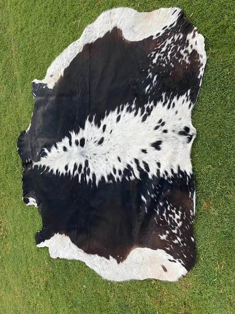 Alfombra de piel de vaca con pelo sobre chocolate color blanco y negro piel de vaca 100% genuina