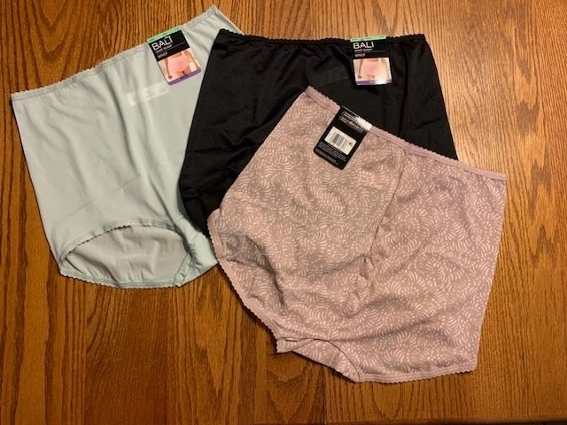 Bali Women's 3-Pack Skimp Skamp Brief Panty - White, Black & Nude Multipack