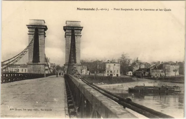 CPA AK Marmande Pont suspendu s la Garonne FRANCE (1171806)