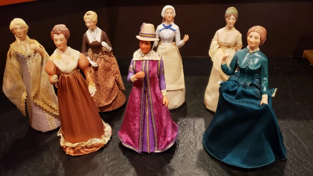 7 Vtg US Historical Society Great American Women Lady  Porcelain Dolls