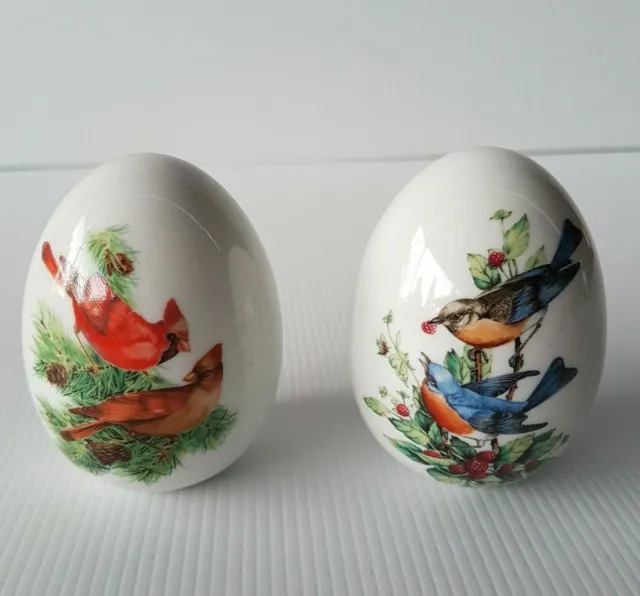 Avon Porcelain Egg Set of 2 Summer + Winter Collectable Eggs Birds in Foliage