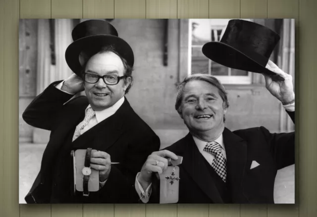 Morecambe And Wise Framed Canvas Poster Size A1 A2 A3 Or A4 Print Eric & Ernie