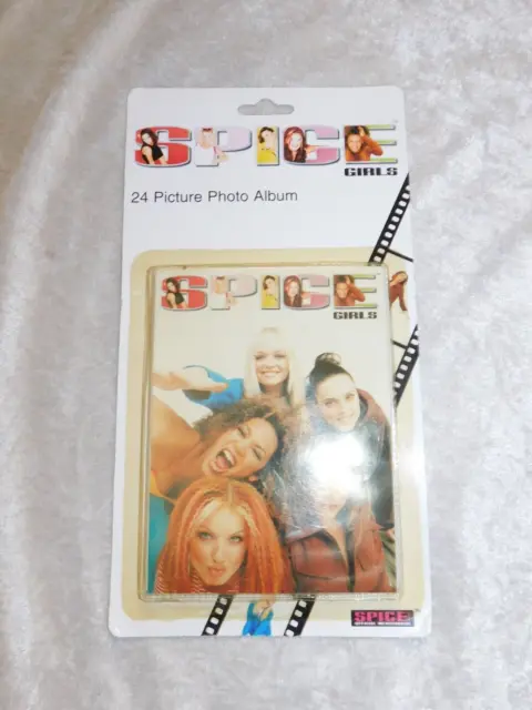 Collectable Spice girls 24 photo album,  ( 1997 Official Merchandise) 2