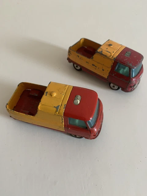 CORGI TOYS CARRIMORE COMMER 3/4 TON CHASSIS - Pick up - Vintage Original X 2