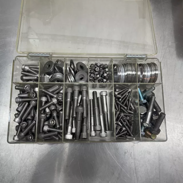 Stainless Steel Socket Head Cap Screws different sizes with washers and gaskets