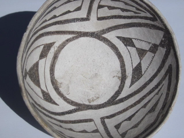 (AS FOUND) ANASAZI PUERCO BLACK-on-WHITE BOWL (1000 TO 1150 AD)