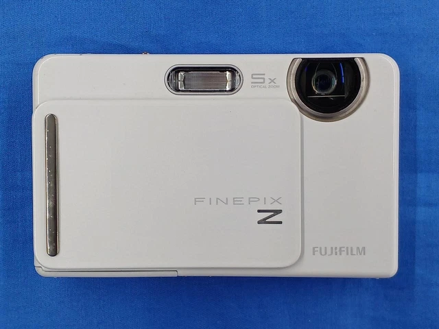 動作品】FUJIFILM FINEPIX Z300 WHITE コンデジ デジカメ