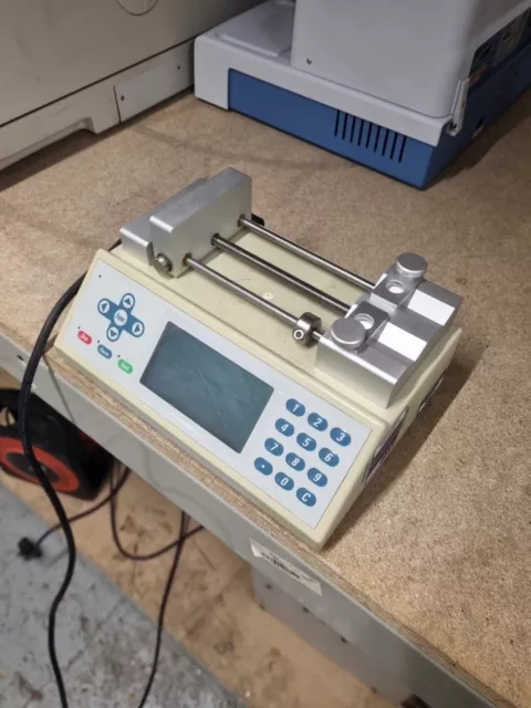 Chemyx model Fusion 101 Syringe Pump