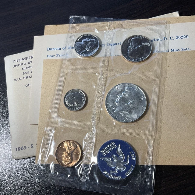 1965 US Special Mint Set w/Silver (40%) JFK Half Dollar                  #7345