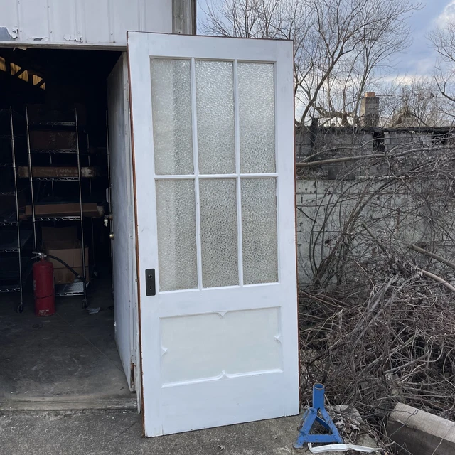 Yoho 14 Antique Gothic Panel entrance door 35.75 x 84 x 1.75