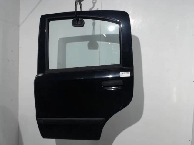 Portière Arrière Gauche Pour FIAT BRAVO 2 - Référence 51839096 - Occasion état Correct