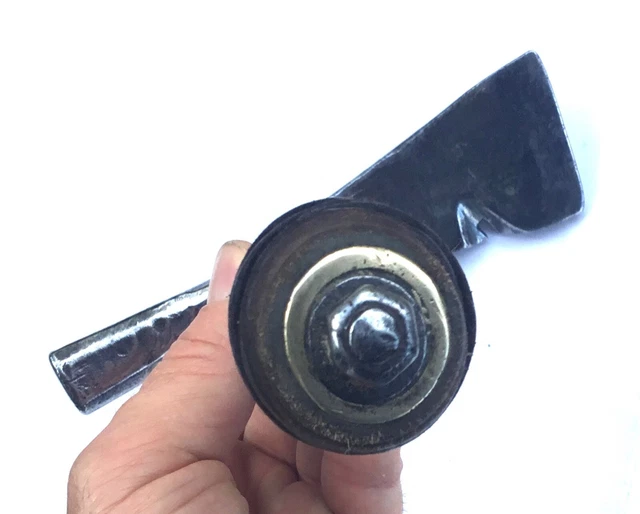OUTIL ANCIEN/ MARTEAU De Couvreur + Arrache Clou EUR 3,00 - FR