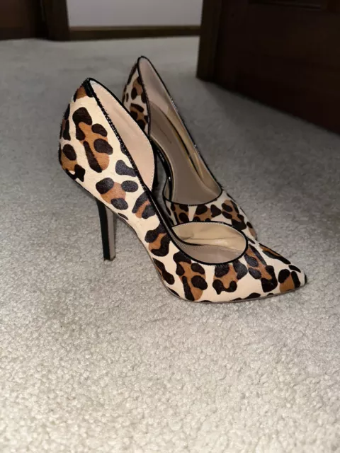 BCBG PARIS Jaze Leopard Print Pumps . Size 8.5