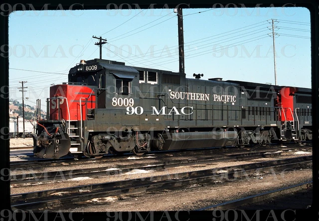 Original Slide, Southern Pacific-SP GE #8009. Taylor Yard (CA) 1989.