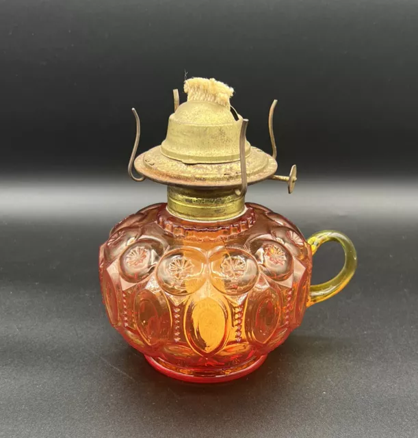 Vintage LE Smith Amberina Moon and Stars Oil Lamp Bottom GLOWS