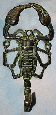 Emperor Scorpion Figure Hook Wall Dec Vintage Brass Key Chain Cloth Hanger CJ188