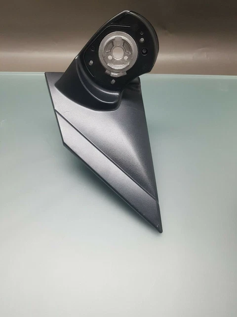 Original Hyundai Tucson TLe Right Side Mirror – With LED Indicator, Silver, 2154.3202