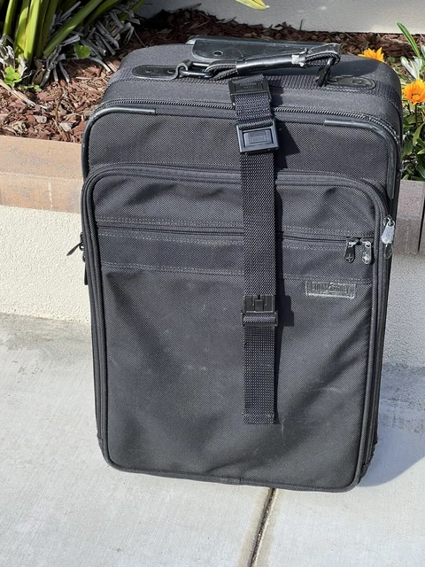 Briggs & Riley VTG Garment Bag, Black, Softside Upright, Carry on, 2 wheels