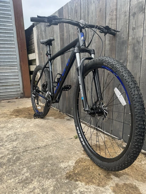 CARRERA HELLCAT MEN'S XL Black 29” Front Suspension MTB