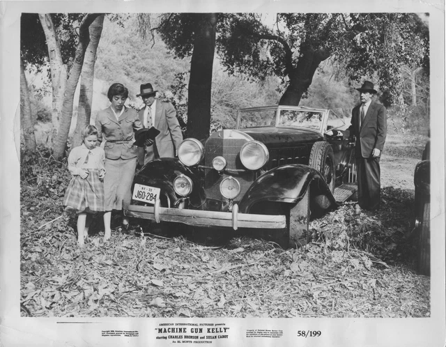 1930s MERCEDES-BENZ CONVERTIBLE bw movie photo MACHINE GUN KELLY/CHARLES BRONSON