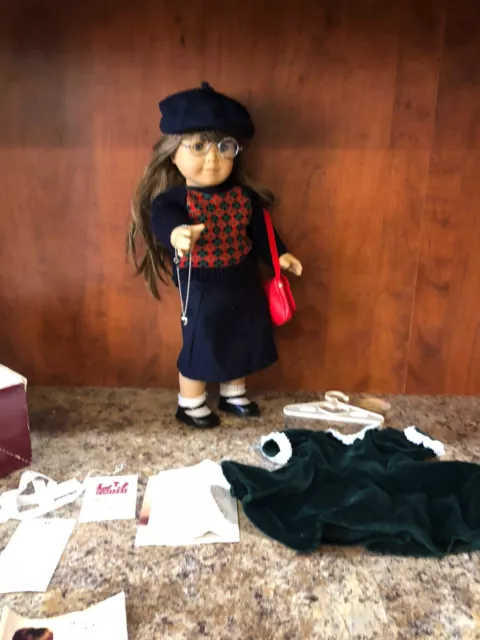 American Girl Doll Molly McIntire Vintage Collector Doll Authentic Original