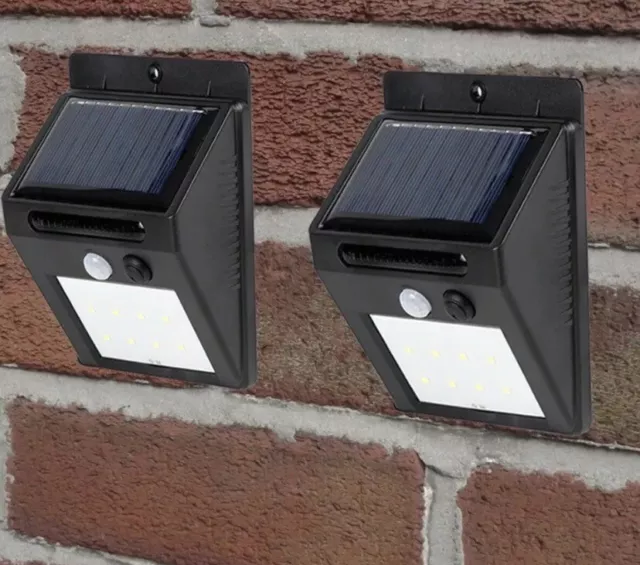 SPEAR JACKSON Solar Power LED PIR Security Light 15.00