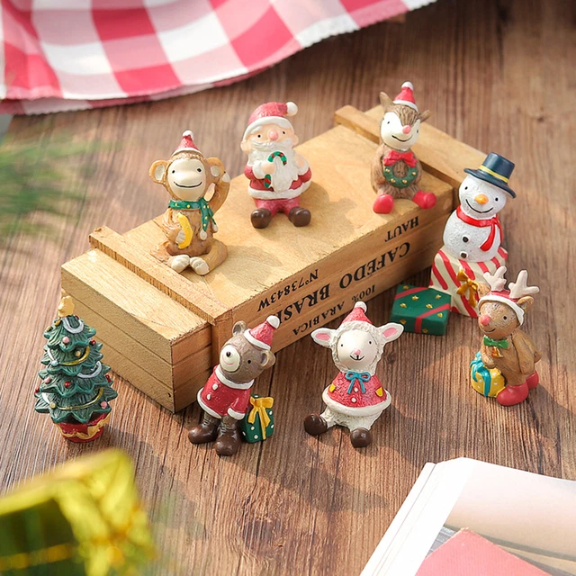 Christmas Statue Creative Widely Applied Reindeer Xmas Tree Miniatures Resin