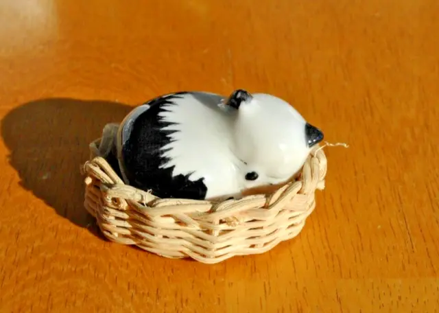 Vintage Ceramic Porcelain Miniature Cat Sleeping In A Basket made in England