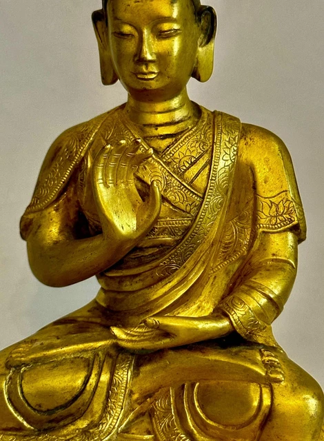 Antique Tibetan Lacquered Gilt Bronze Lama Rinpoche Dharma Teaching Mudra statue 2