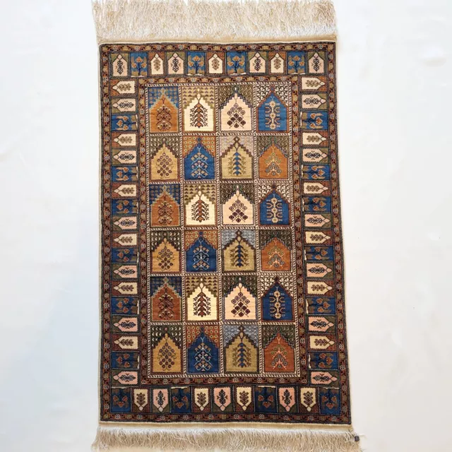 Türkischer Seidenteppich Hereke Kayseri 92x58cm Orientteppich Seide Silk Seda