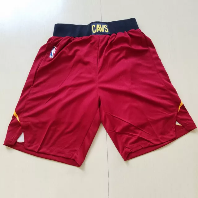 Pantalones cortos de baloncesto retro Stitched Cavaliers