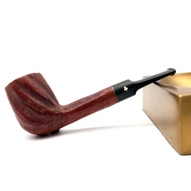 Unsmoked Kaywoodie Hand Made Super Grain Saddle Billiard Estate Pipe Unsmoked Kaywoodie Hand Made Super Grain Saddle Billiard Estate Pipe