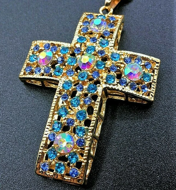 Beautiful 3D JEWELED Rhinestone CROSS Betsey Johnson Goth NECKLACE Blue